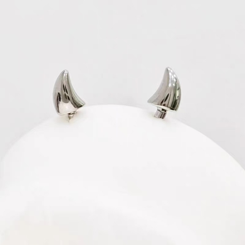 Hot Sale Cute Devil Horn Pierc - Men'S Accessories Jewelry Sale recension och pris