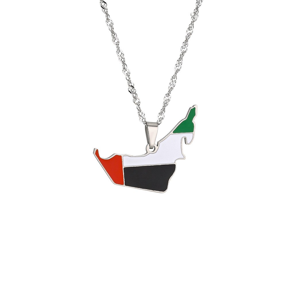 Enamel UAE Map Flag Pendant Ne - Men Accessories Uae recension och pris